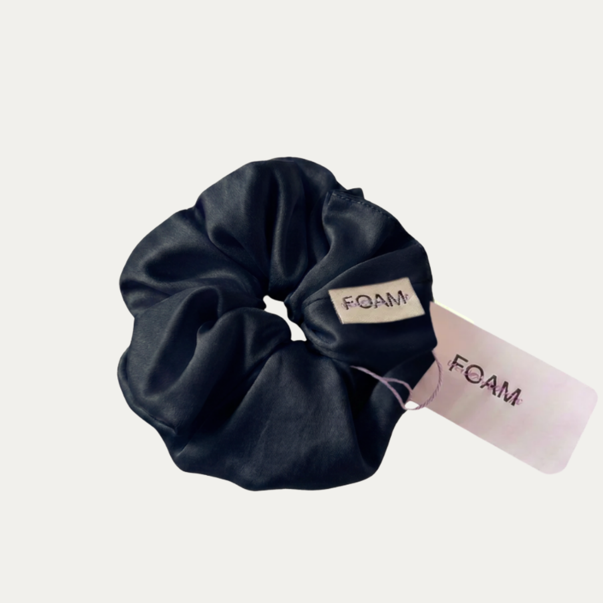 FOAM Silk scrunchie