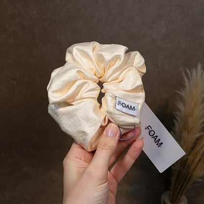 FOAM Scrunchie i satin